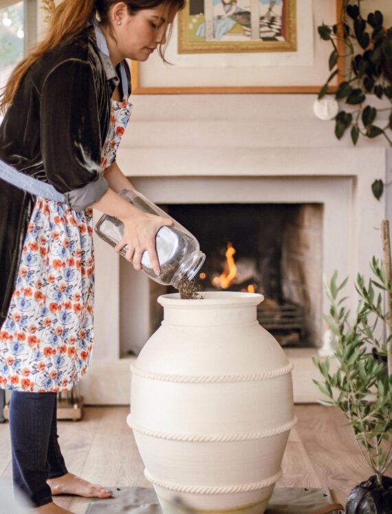 White Clay Braids Pot